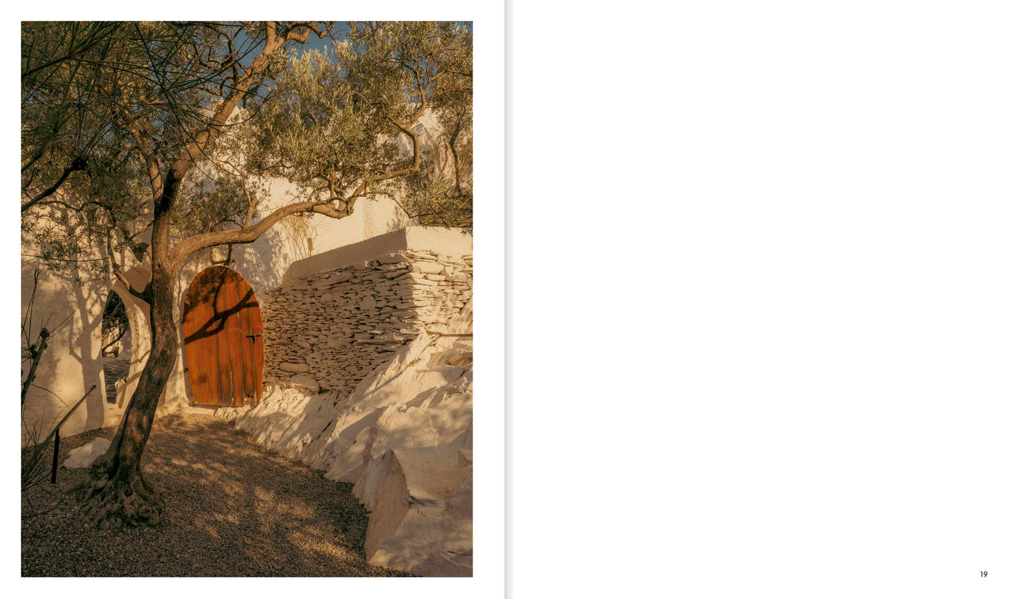 Casa Dalí, Coco Capitán
