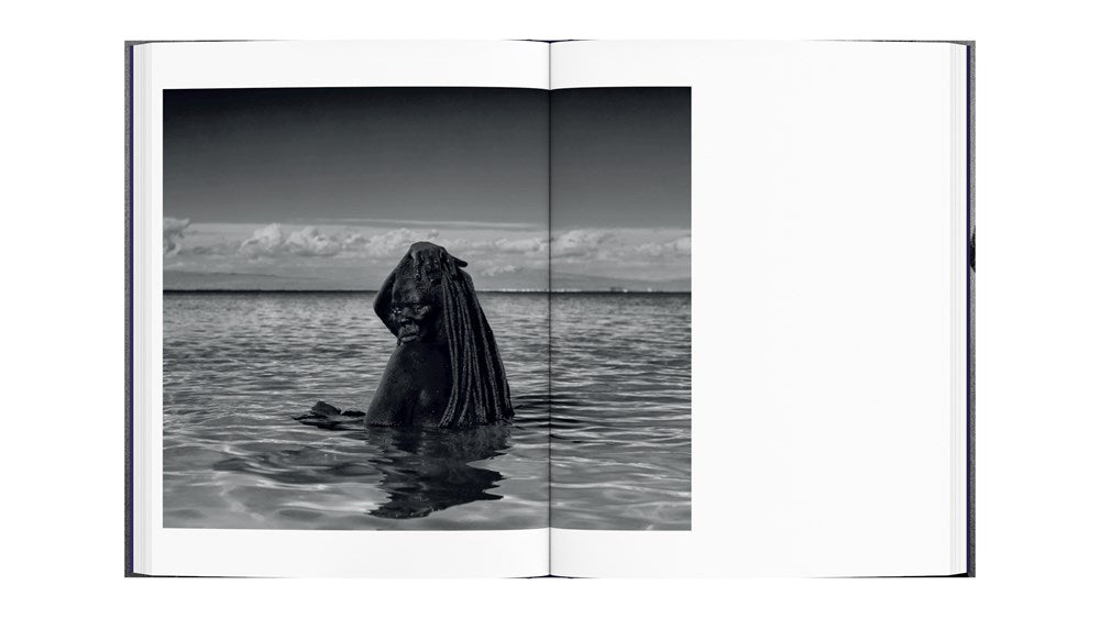 Somnyama Ngonyama. Hail the Dark Lioness. Volume II - Zanele Muholi