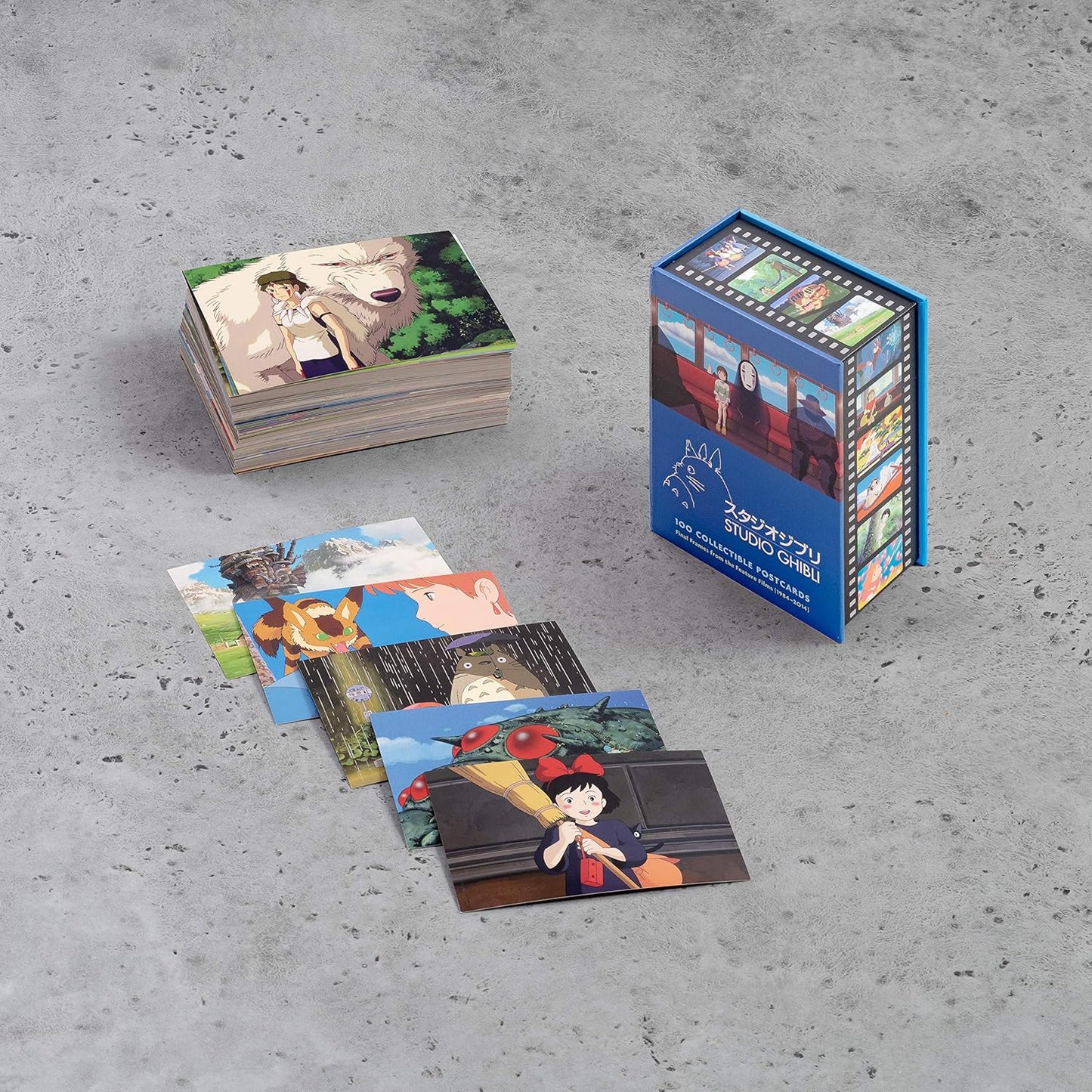 Studio Ghibli - 100 Collectible Postcards