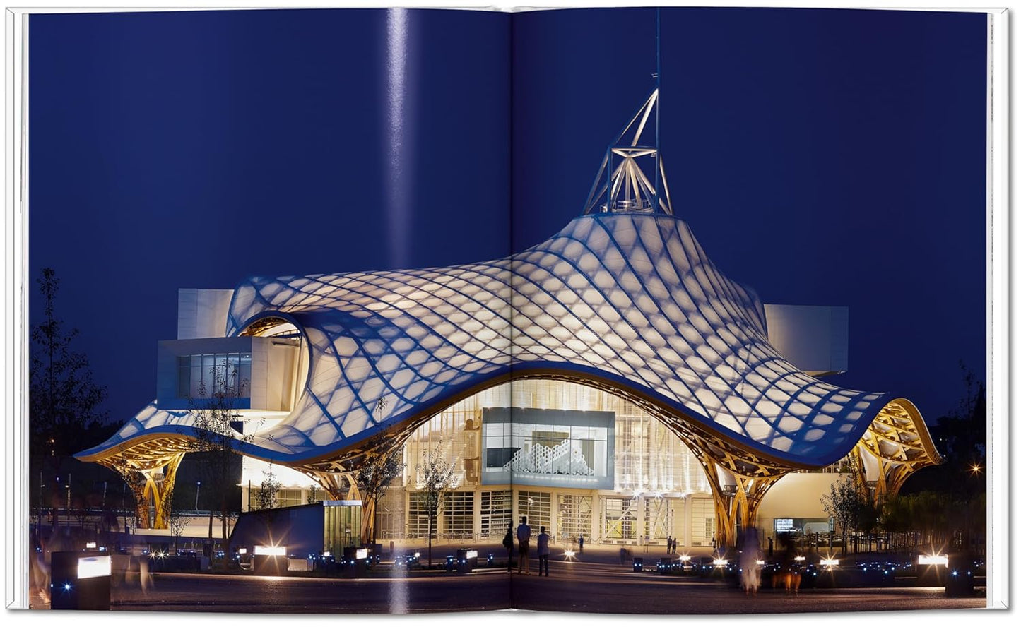 Shigeru Ban - Basic Art Series