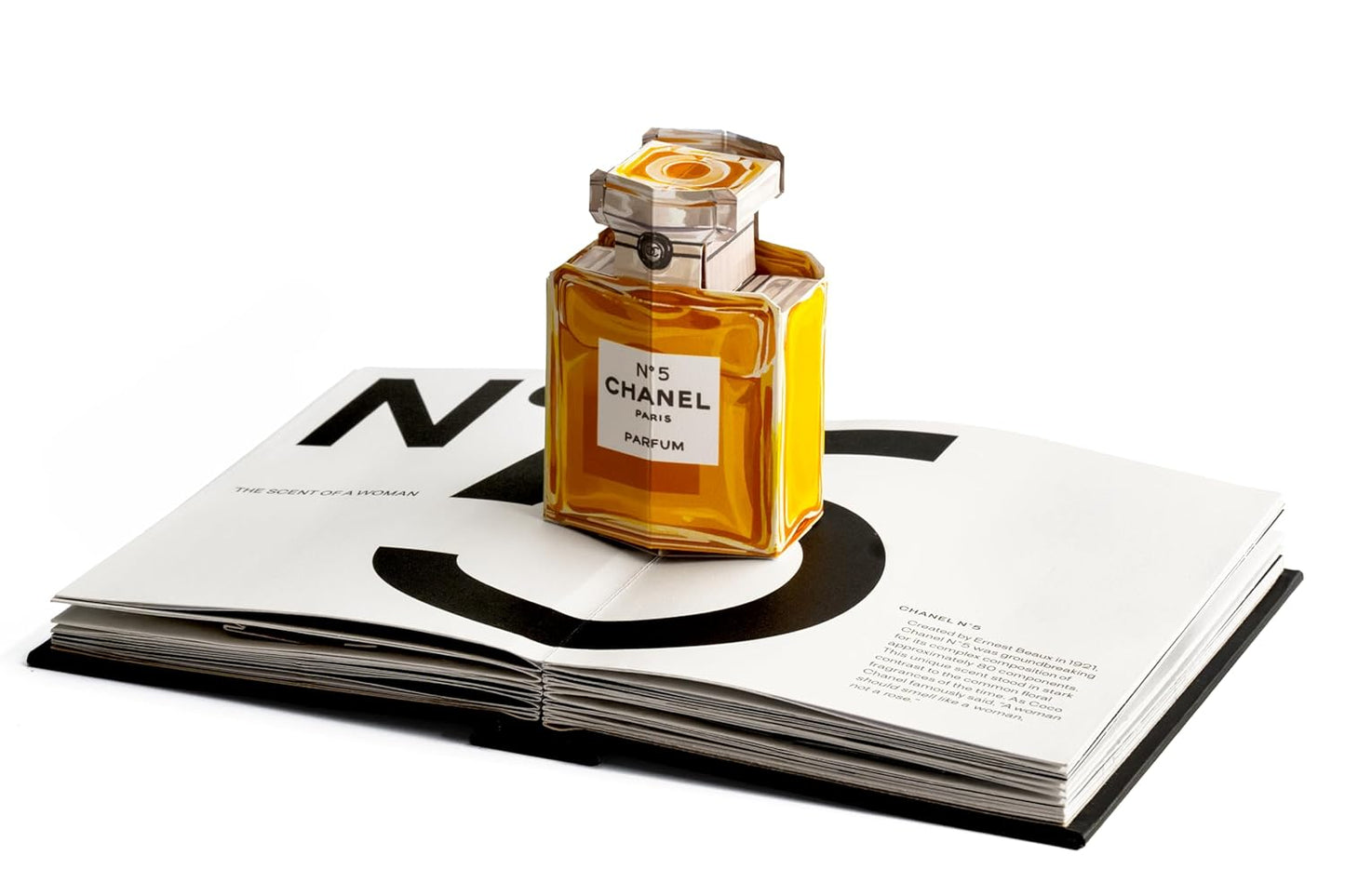 Fashion Unfolded - Pop-Up Chanel