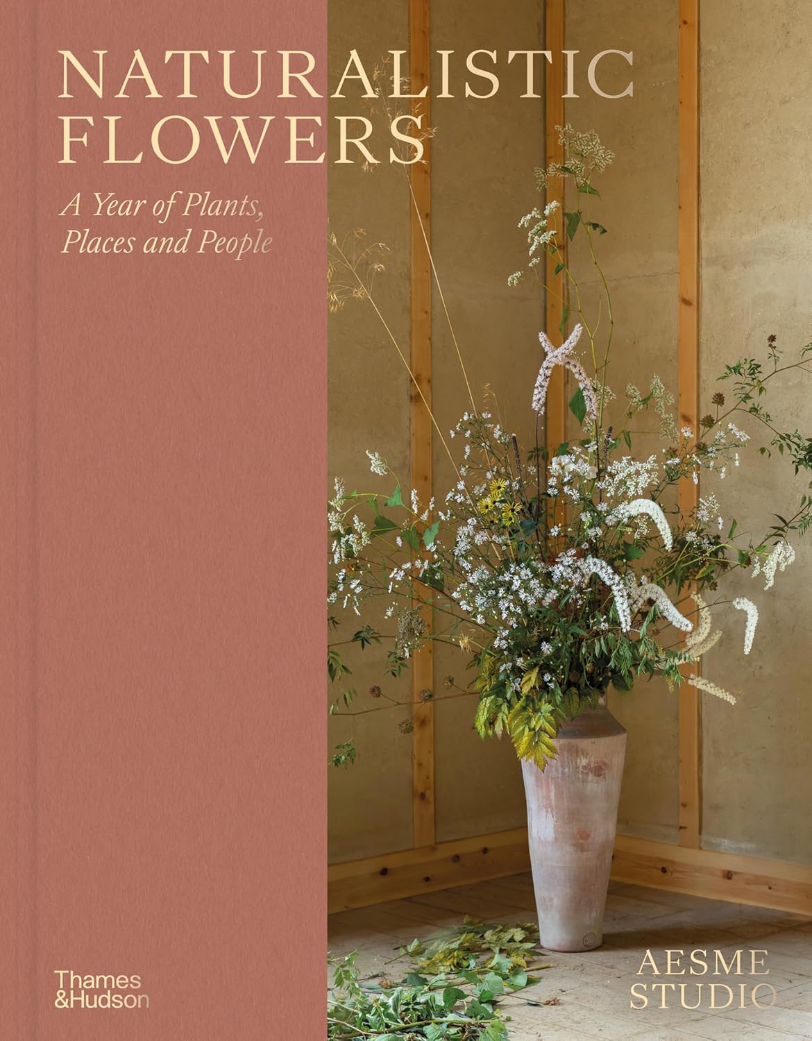 Naturalistic Flowers